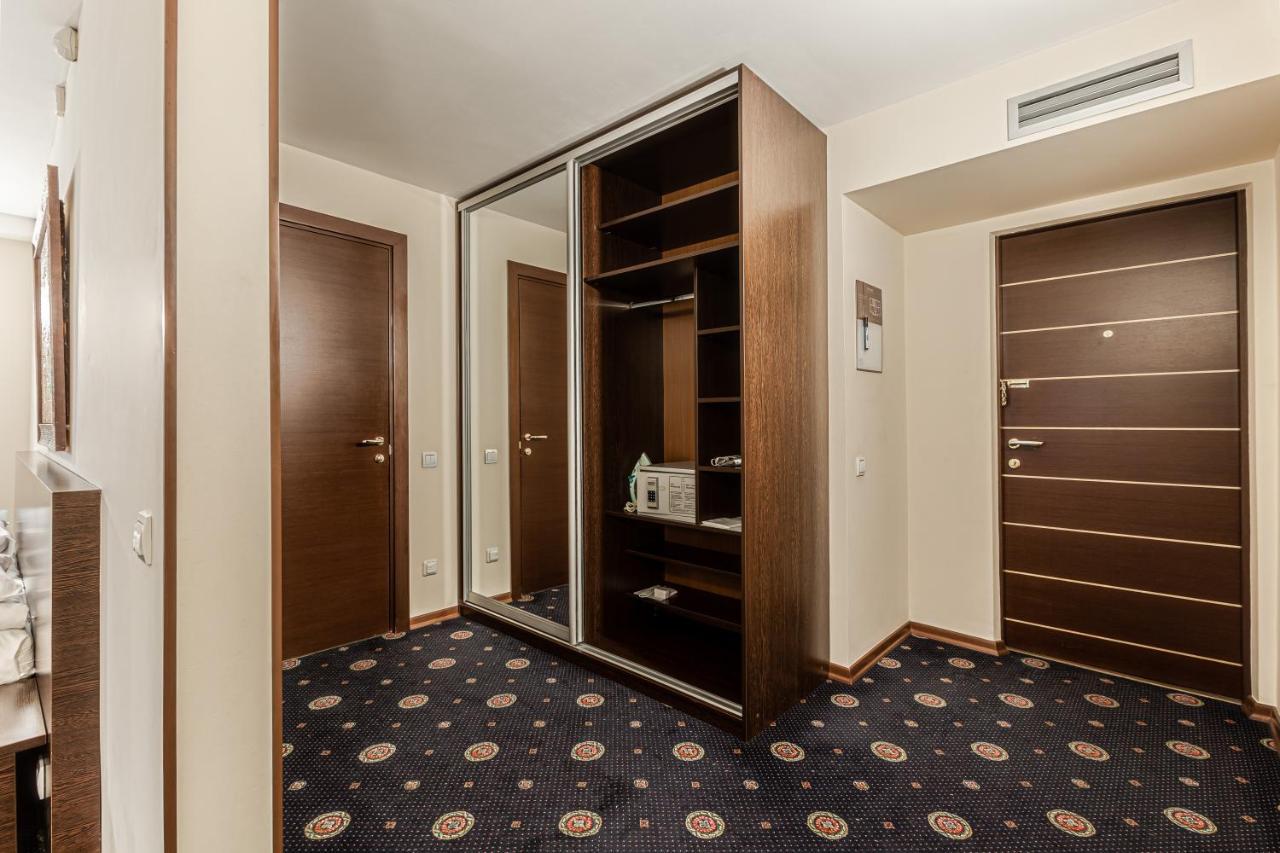 Incognito Boutique Hotel เคียฟ ภายนอก รูปภาพ