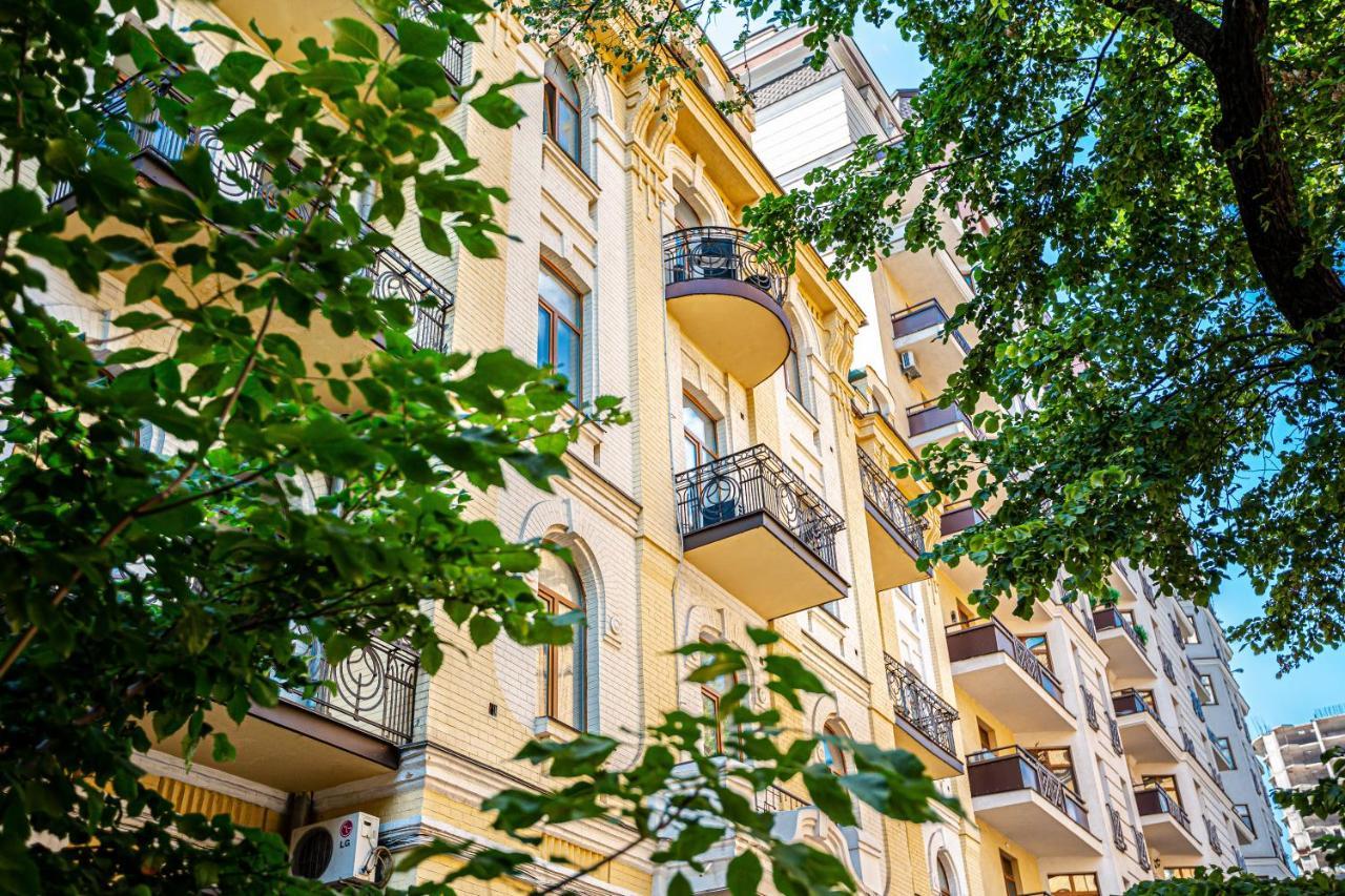 Incognito Boutique Hotel เคียฟ ภายนอก รูปภาพ