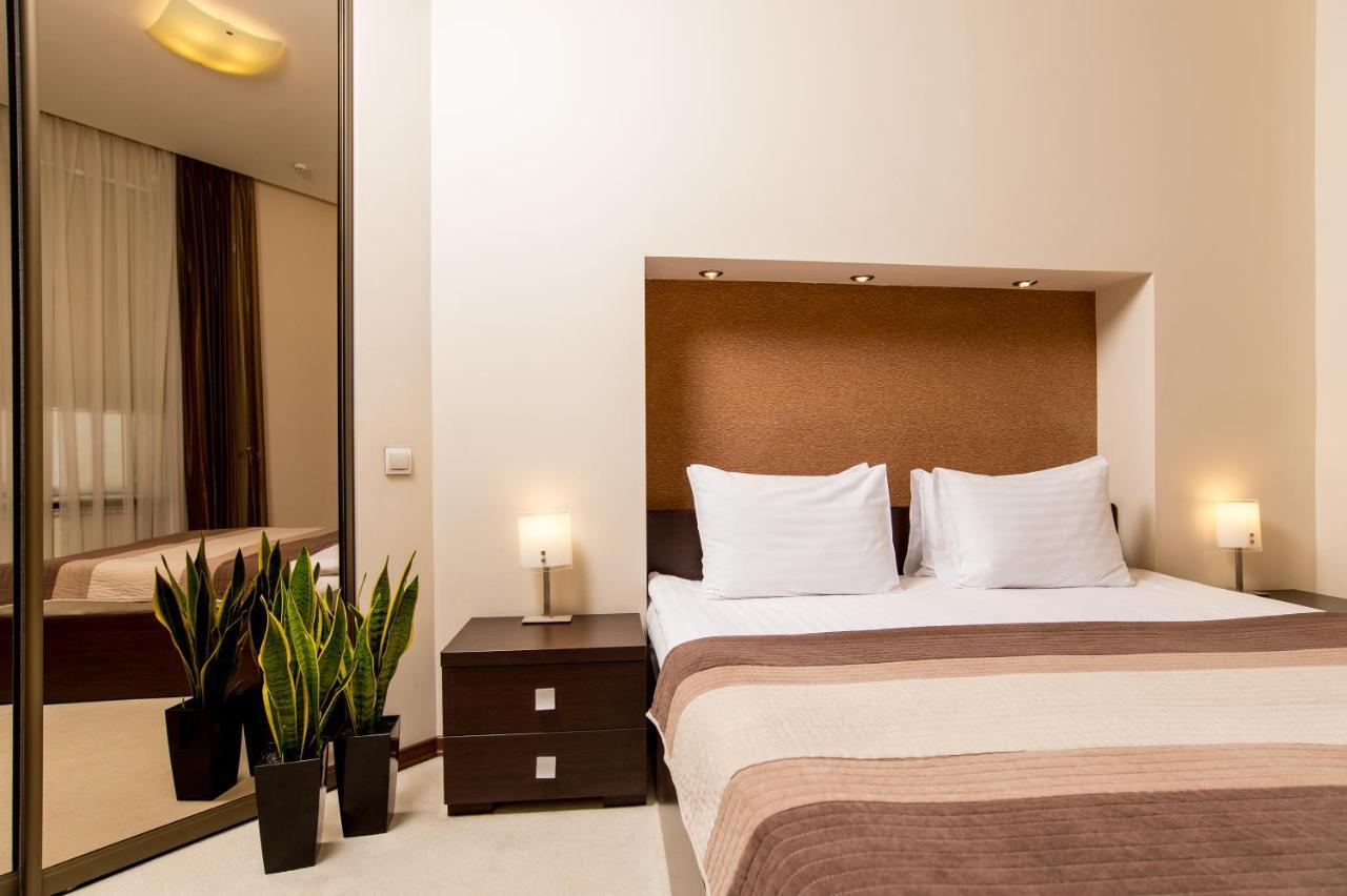 Incognito Boutique Hotel เคียฟ ภายนอก รูปภาพ